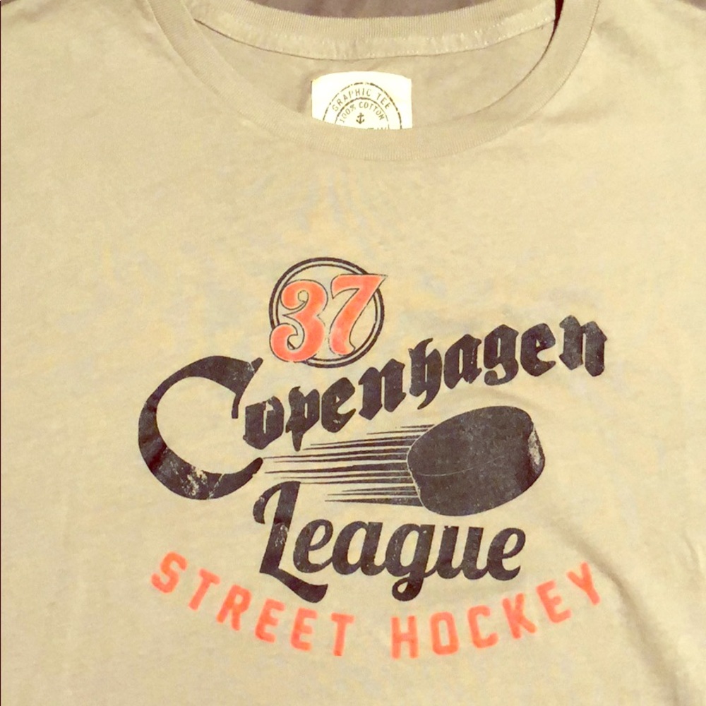 Men’s J.crew t shirt